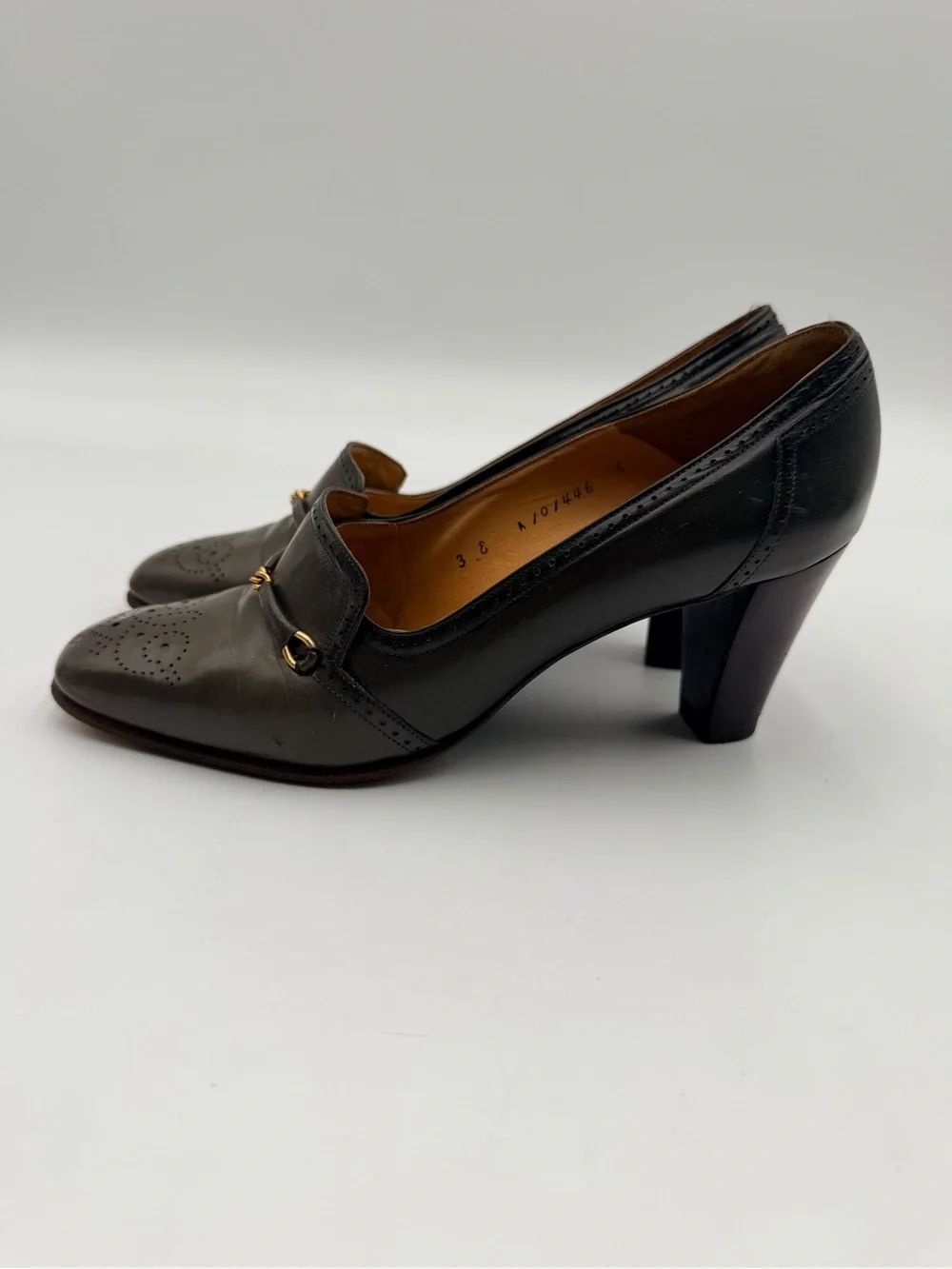 Bally of Switzerland Vintage Horsebit Leather Pumps Women’s Size 5